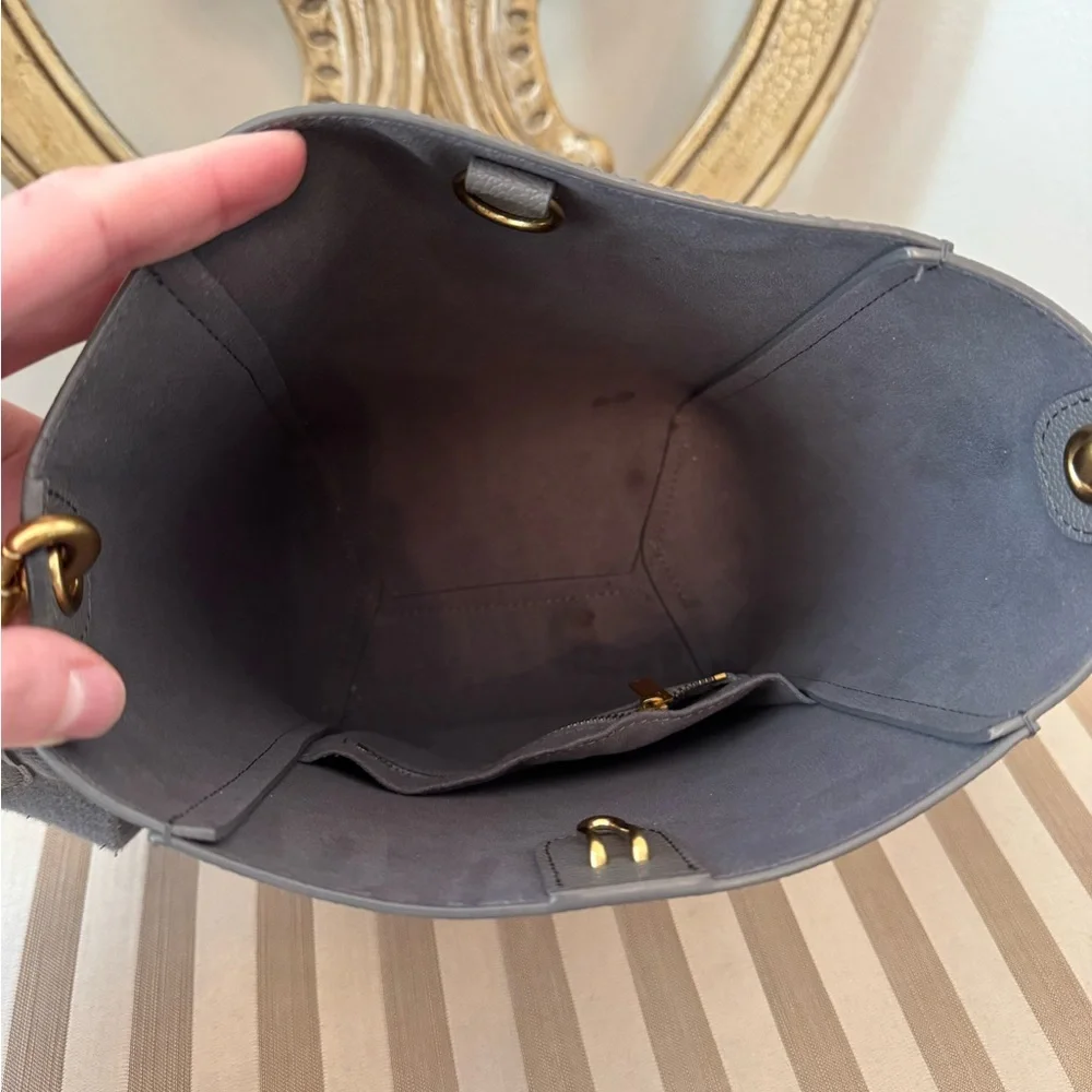 Genuine Leather Bucket Bag Dark Gray - Picture 3 of 13